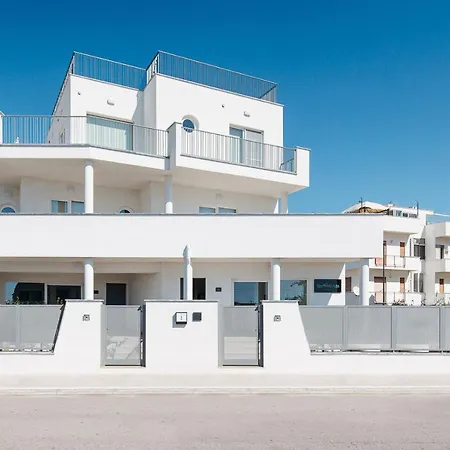 Holiday home Oneweek And *